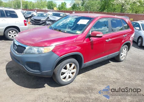 2011 Kia Sorento Lx z USA, uszkodzony, nr VIN 5XYKT3A19BG021998